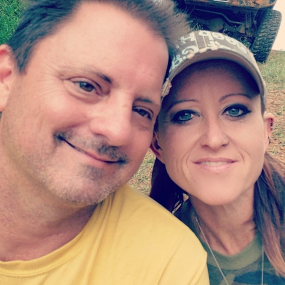 Meet your Posher, Amber - Picture 1 of 1